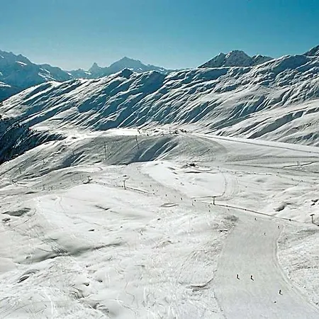 Sparrhorn 2* بيلالب